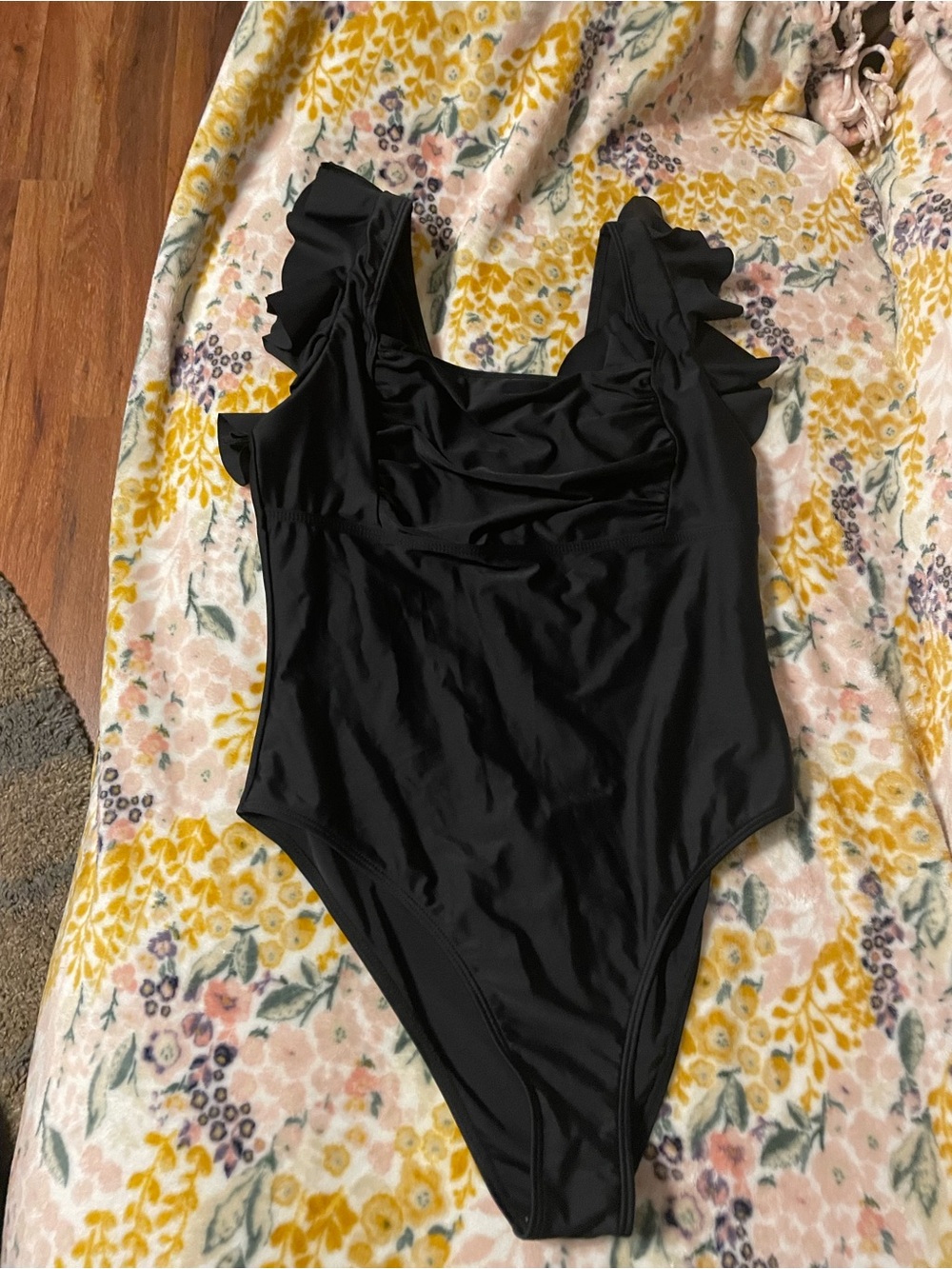 Womens Black Ruffle Strap One-Piece Swimsuit